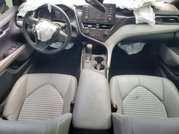 4T1G11AK3MU572241 2021 TOYOTA CAMRY - Image 8