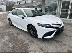 4T1G11AK3MU572935 2021 TOYOTA CAMRY