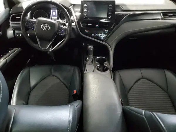 4T1G11AK3MU580503 2021 TOYOTA CAMRY - Image 8