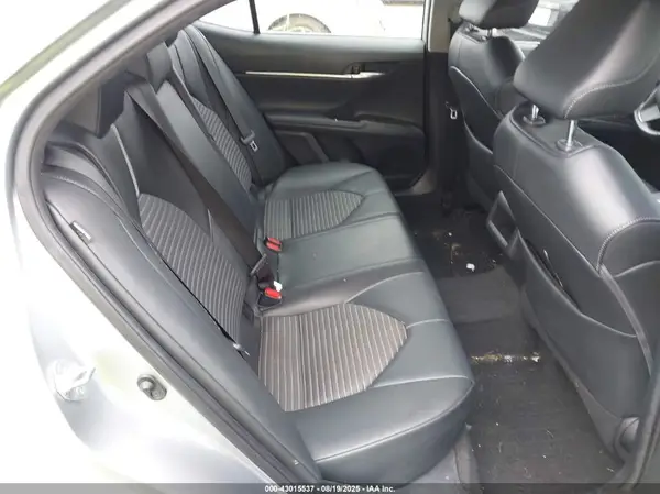 4T1G11AK3MU587192 2021 TOYOTA CAMRY - Image 8