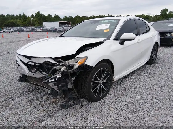 4T1G11AK3MU594191 2021 TOYOTA CAMRY - Image 2