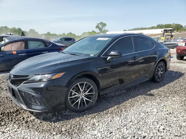 4T1G11AK3MU600314 2021 TOYOTA CAMRY - Image 1