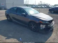 4T1G11AK3MU601737 2021 TOYOTA CAMRY