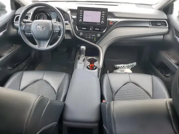 4T1G11AK3MU610910 2021 TOYOTA CAMRY - Image 8
