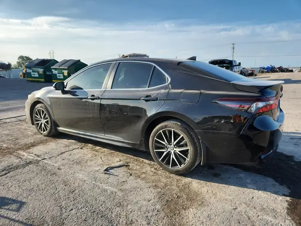 4T1G11AK3MU614150 2021 TOYOTA CAMRY - Image 2