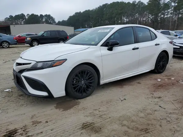 4T1G11AK3NU012494 2022 TOYOTA CAMRY - Image 1