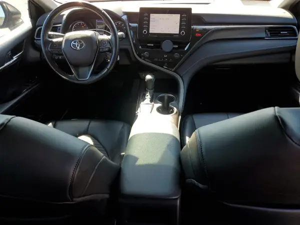 4T1G11AK3NU027612 2022 TOYOTA CAMRY - Image 8