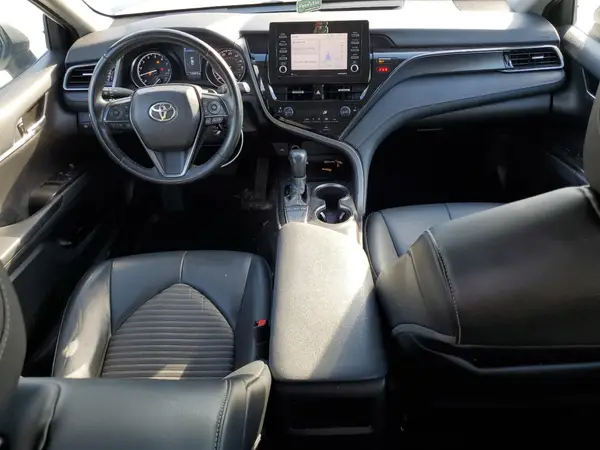 4T1G11AK3NU040215 2022 TOYOTA CAMRY - Image 8