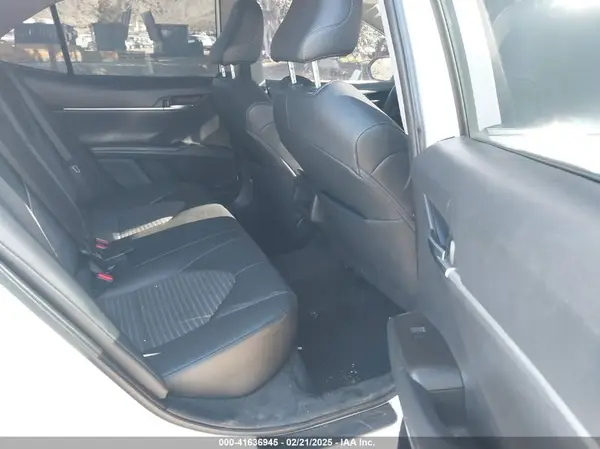4T1G11AK3NU042353 2022 TOYOTA CAMRY - Image 8