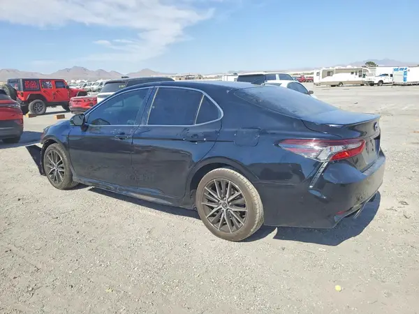 4T1G11AK3NU623772 2022 TOYOTA CAMRY - Image 2