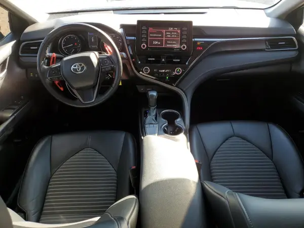 4T1G11AK3NU625425 2022 TOYOTA CAMRY - Image 8