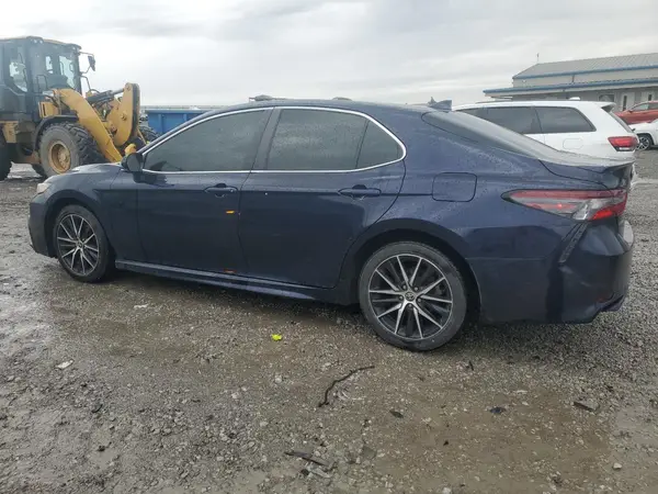 4T1G11AK3NU632648 2022 TOYOTA CAMRY - Image 2
