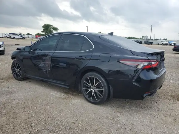 4T1G11AK3NU650258 2022 TOYOTA CAMRY - Image 2