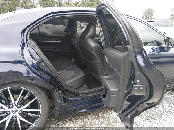 4T1G11AK3NU654570 2022 TOYOTA CAMRY - Image 8