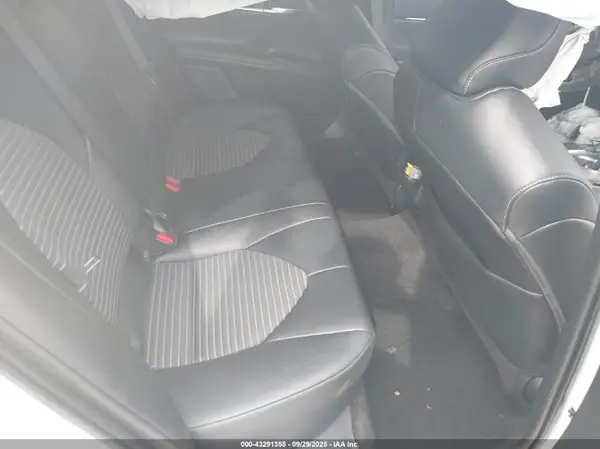 4T1G11AK3NU657534 2022 TOYOTA CAMRY - Image 8