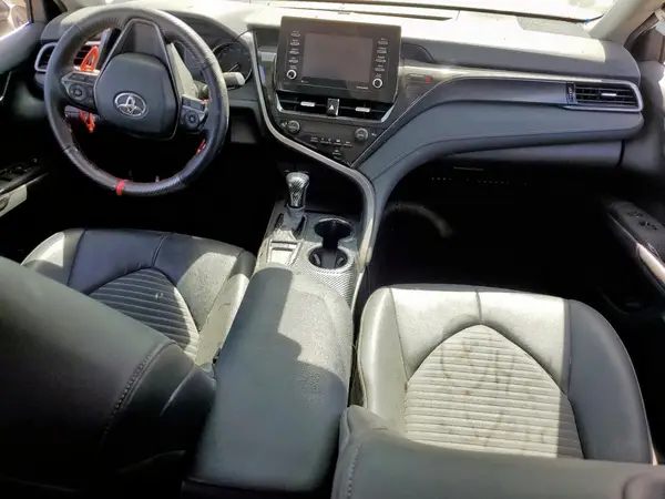 4T1G11AK3NU661504 2022 TOYOTA CAMRY - Image 8