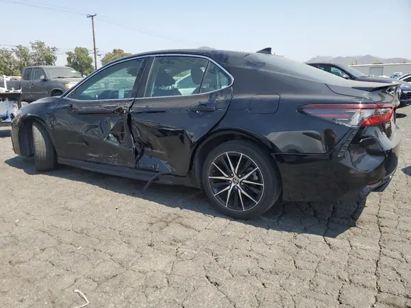 4T1G11AK3NU668193 2022 TOYOTA CAMRY - Image 2