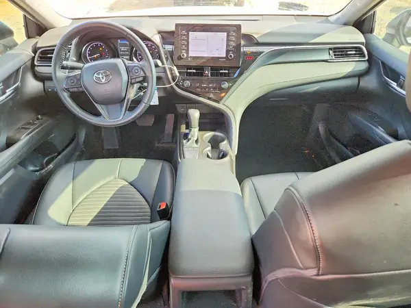 4T1G11AK3NU676813 2022 TOYOTA CAMRY - Image 8