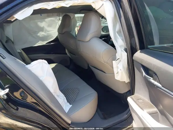 4T1G11AK3NU680389 2022 TOYOTA CAMRY - Image 8