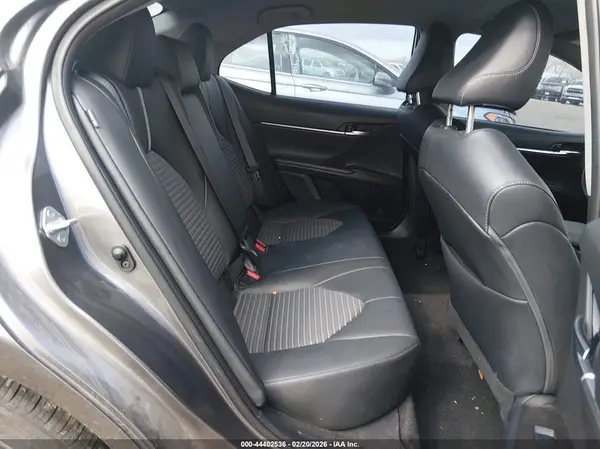 4T1G11AK3NU702133 2022 TOYOTA CAMRY - Image 8