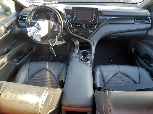 4T1G11AK3NU708160 2022 TOYOTA CAMRY - Image 8