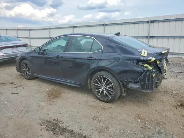 4T1G11AK3NU716307 2022 TOYOTA CAMRY - Image 2