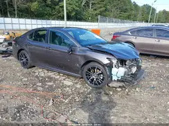 4T1G11AK3NU717084 2022 TOYOTA CAMRY