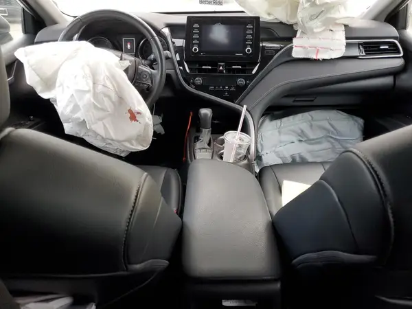 4T1G11AK3PU083049 2023 TOYOTA CAMRY - Image 8
