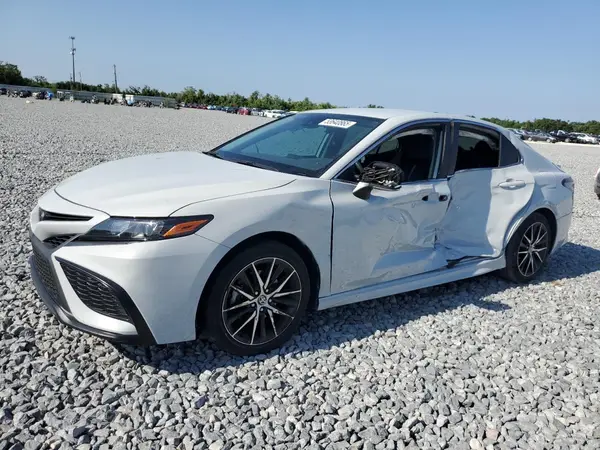 4T1G11AK3PU085741 2023 TOYOTA CAMRY - Image 1