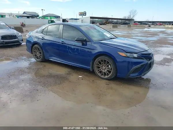 4T1G11AK3PU087148 2023 TOYOTA CAMRY - Image 1