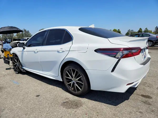 4T1G11AK3PU093757 2023 TOYOTA CAMRY - Image 2