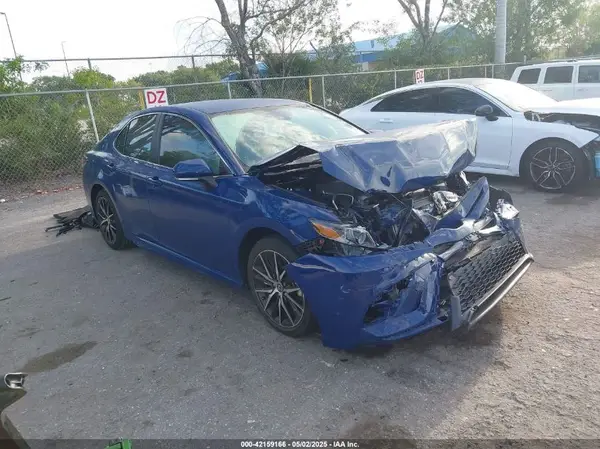 4T1G11AK3PU099381 2023 TOYOTA CAMRY - Image 1