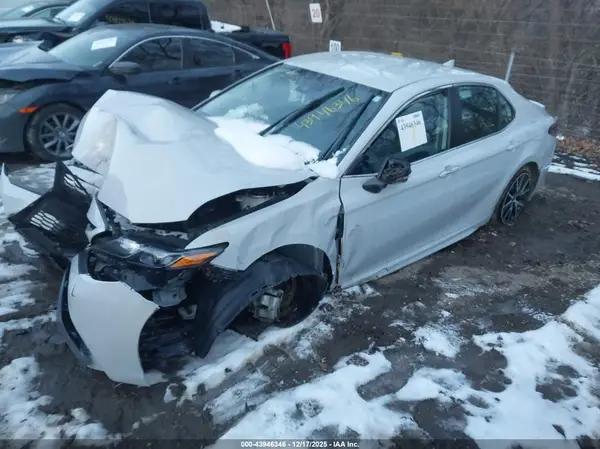 4T1G11AK3PU099400 2023 TOYOTA CAMRY - Image 2