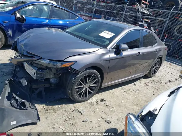 4T1G11AK3PU101131 2023 TOYOTA CAMRY - Image 2