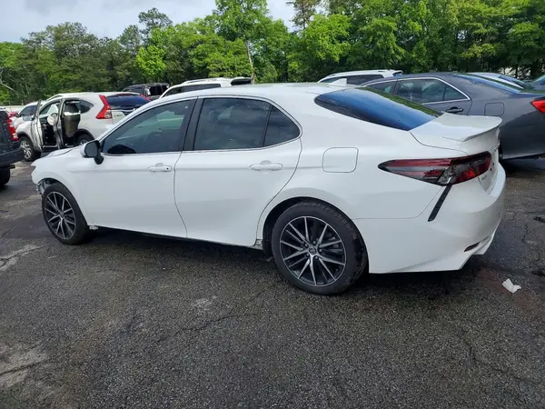 4T1G11AK3PU115501 2023 TOYOTA CAMRY - Image 2