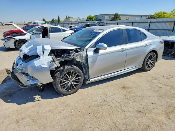 4T1G11AK3PU120956 2023 TOYOTA CAMRY - Image 1