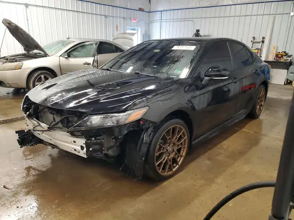 4T1G11AK3PU122030 2023 TOYOTA CAMRY - Image 1