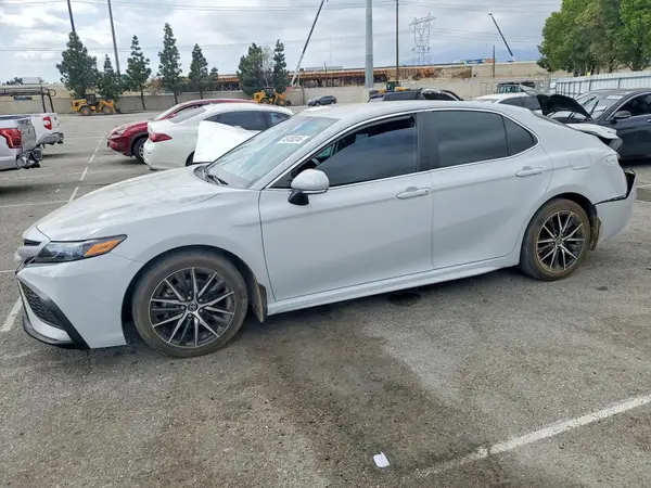 4T1G11AK3PU154038 2023 TOYOTA CAMRY - Image 1