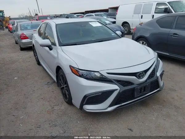 4T1G11AK3PU162205 2023 TOYOTA CAMRY - Image 1