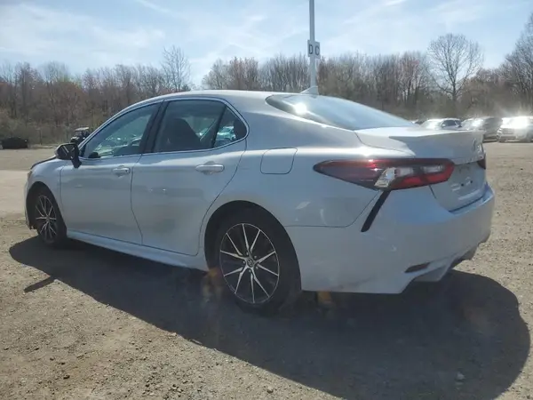 4T1G11AK3PU162835 2023 TOYOTA CAMRY - Image 2