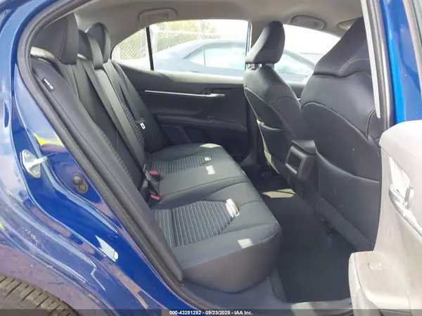 4T1G11AK3PU185578 2023 TOYOTA CAMRY - Image 8