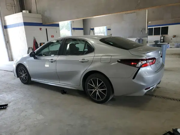 4T1G11AK3PU728329 2023 TOYOTA CAMRY - Image 2