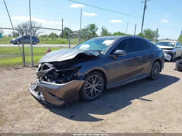 4T1G11AK3PU729190 2023 TOYOTA CAMRY - Image 2
