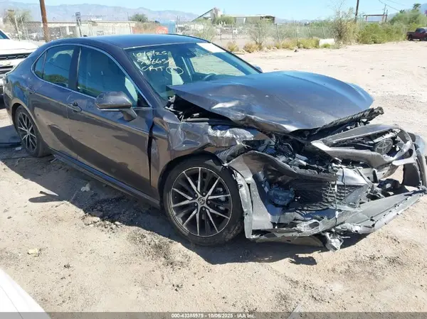 4T1G11AK3PU745003 2023 TOYOTA CAMRY - Image 1