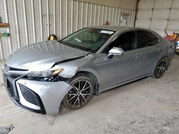 4T1G11AK3PU745809 2023 TOYOTA CAMRY - Image 1