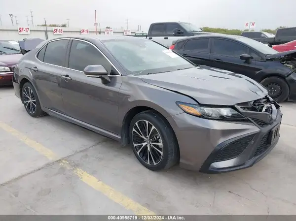 4T1G11AK3PU745874 2023 TOYOTA CAMRY - Image 1