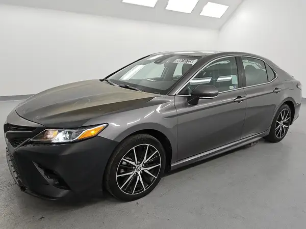 4T1G11AK3PU750783 2023 TOYOTA CAMRY - Image 1