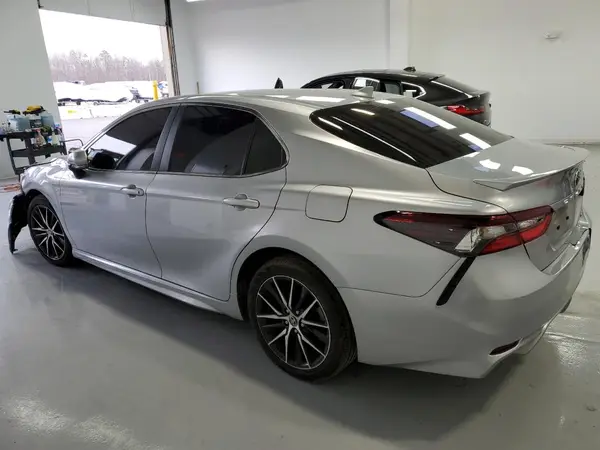4T1G11AK3PU755093 2023 TOYOTA CAMRY - Image 2