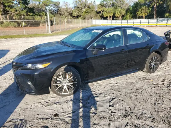4T1G11AK3PU770323 2023 TOYOTA CAMRY - Image 1