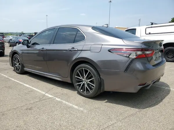 4T1G11AK3PU782293 2023 TOYOTA CAMRY - Image 2